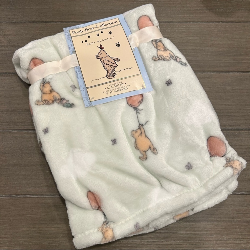 Winnie the Pooh Baby Blanket Soft Green Red Balloon
